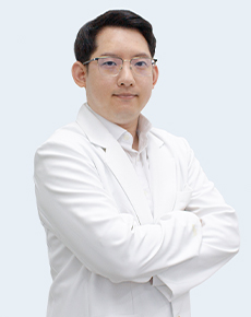 최수영